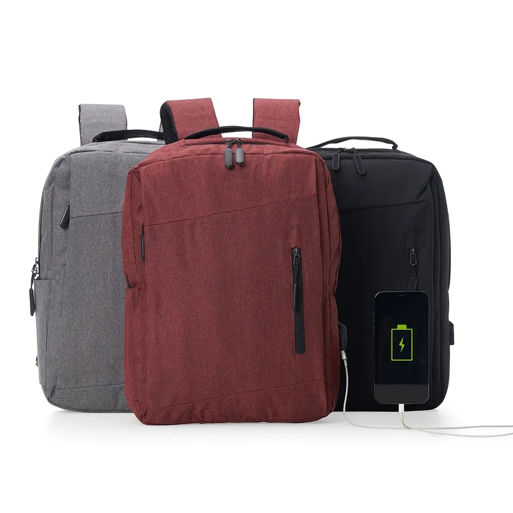 KIRSTEN. Mochila de Nylon USB 21L