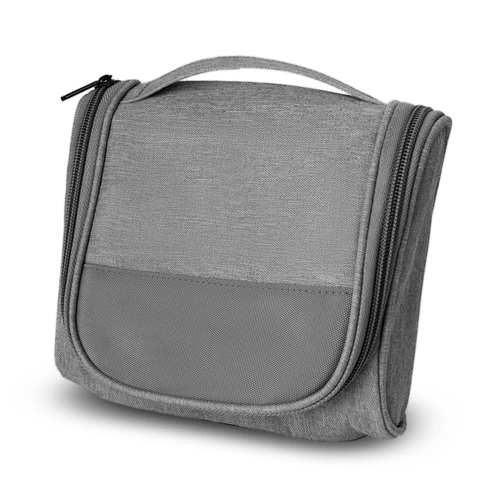 TÜRABI. Necessaire em poliéster 300D (18x16x6cm)