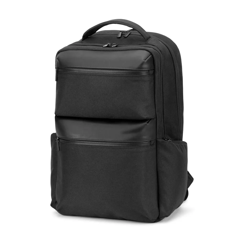 COPENHAGEN. Mochila em twill reciclado resistente à água com dois bolsos frontais de grande dimensão (17'3")